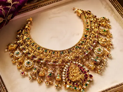 Gold Timaniya Necklace image